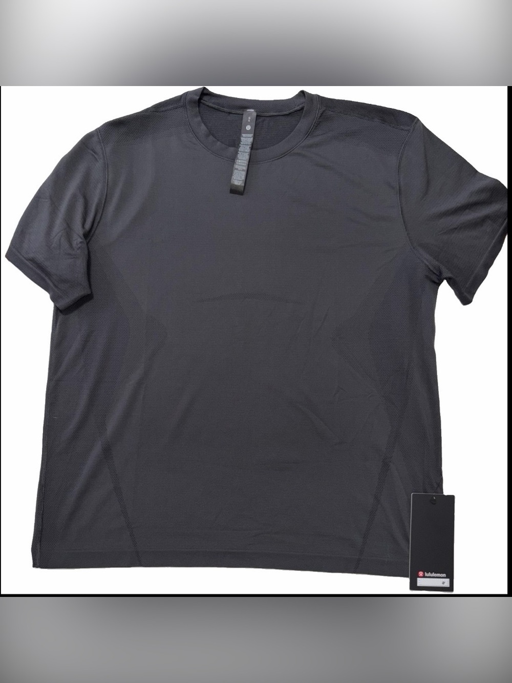 NWT LULULEMON MENS LARGE METAL VENT TECH RELAXED FIT SHORT SLEEVE BLACK/GRAY